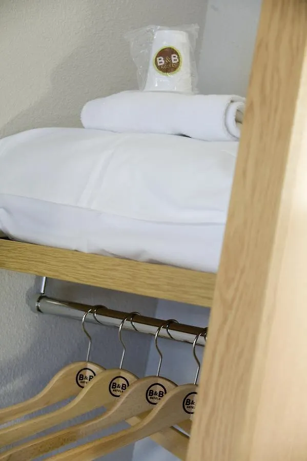 B&B Hotel Marseille La Valentine St Menet