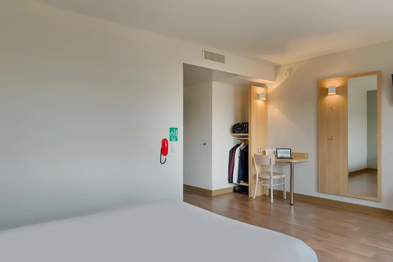 B&B Hotel Marseille La Valentine St Menet France