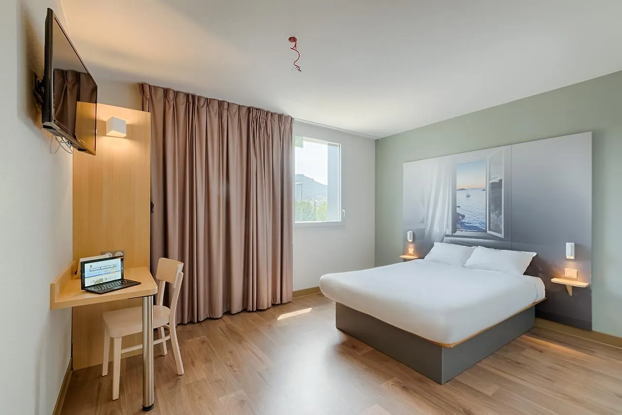 B&B Hotel Marseille La Valentine St Menet